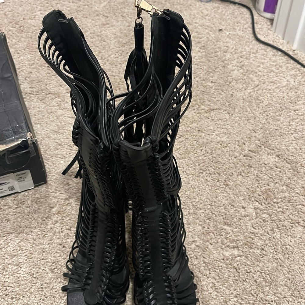 Black size 9 sexy heels